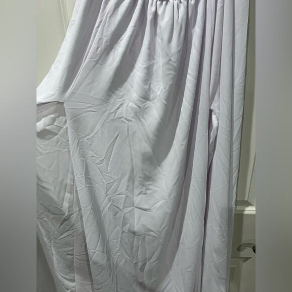 Hot Miami Styles White Halter Sundress with Cutout and Slit - Picture 4 of 7